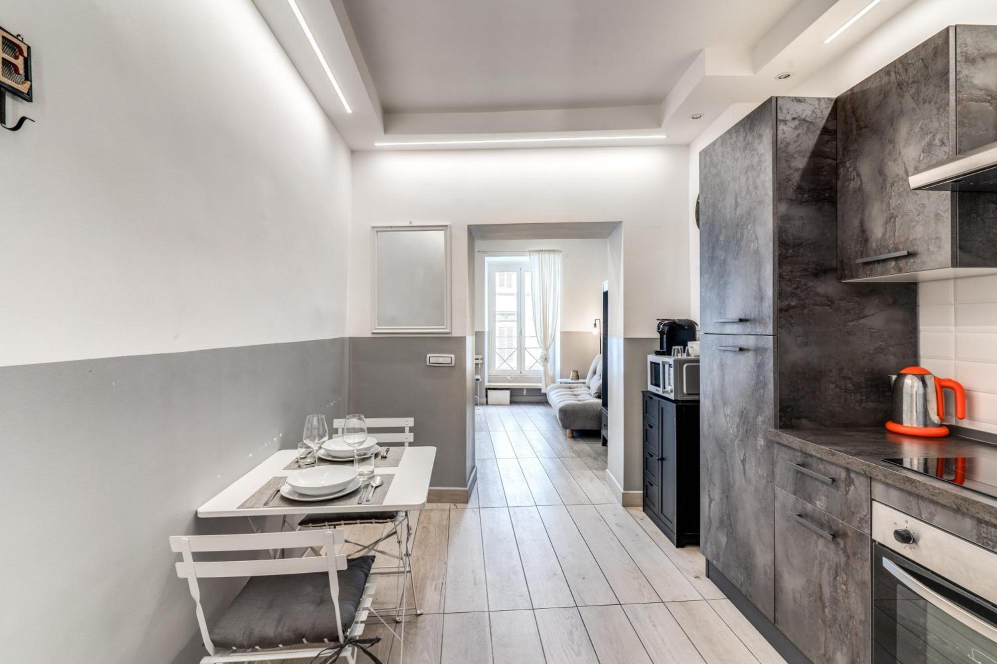 Costaguti 36 Rome