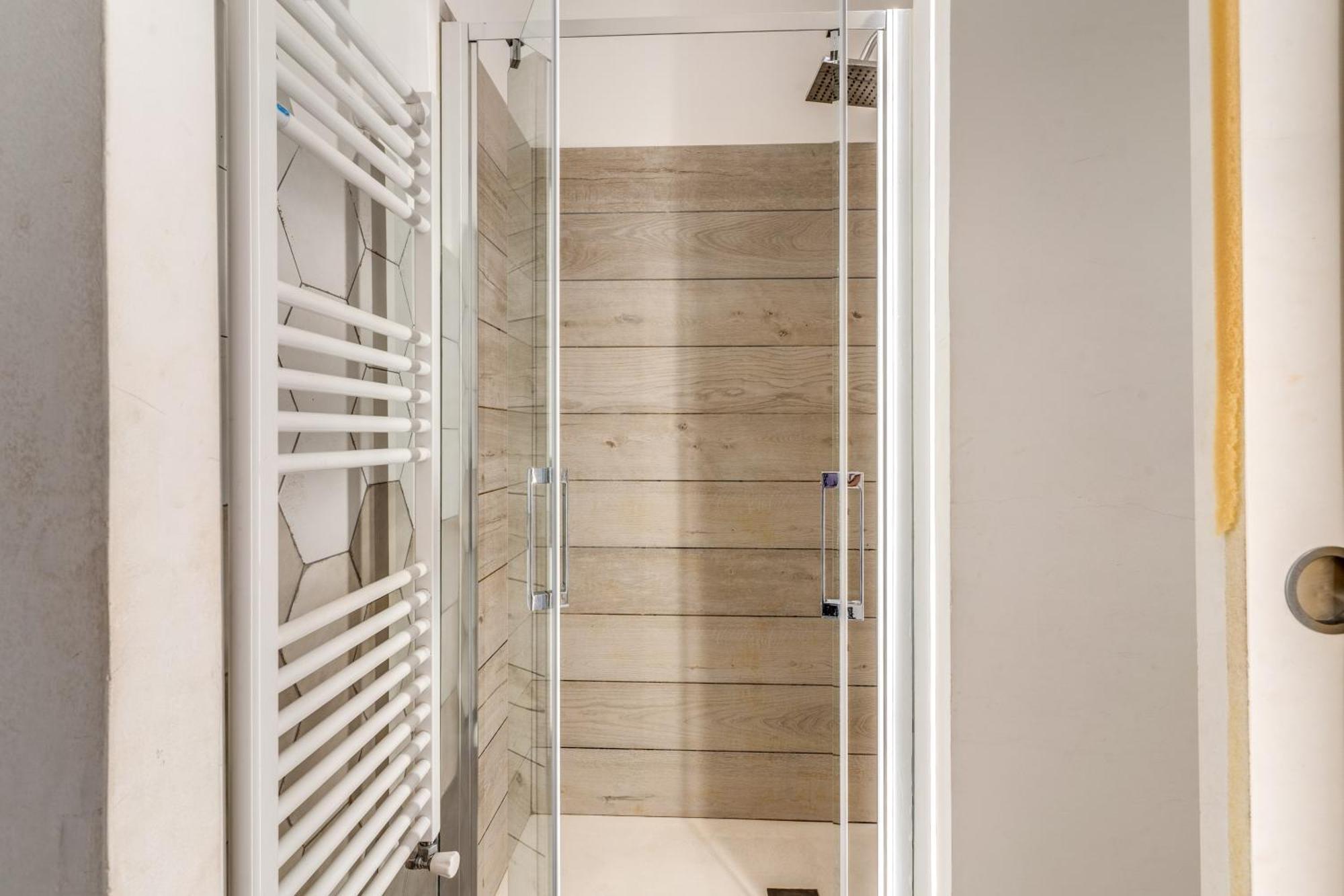 Appartement Costaguti 36 *