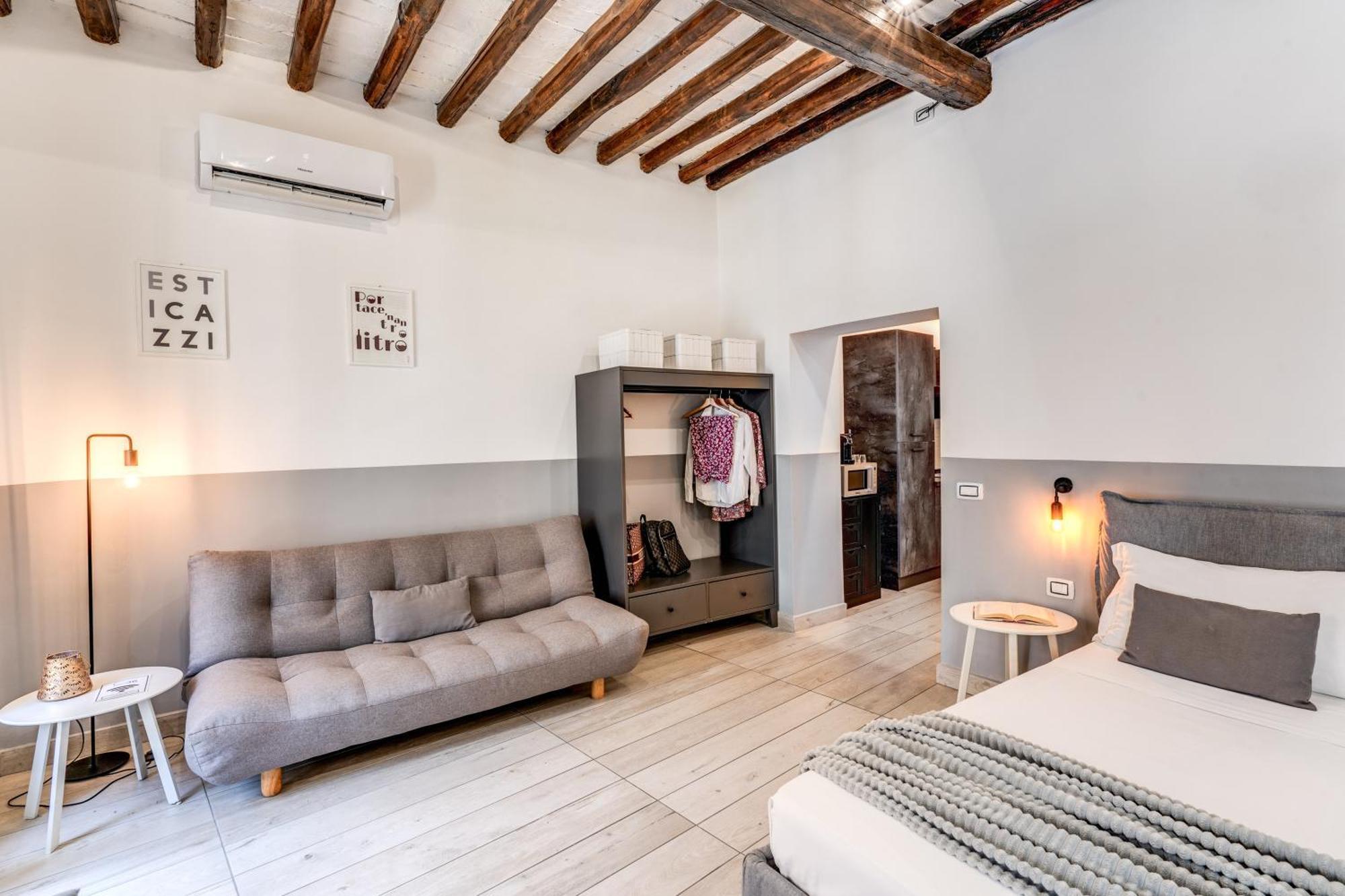 Costaguti 36 Appartement *